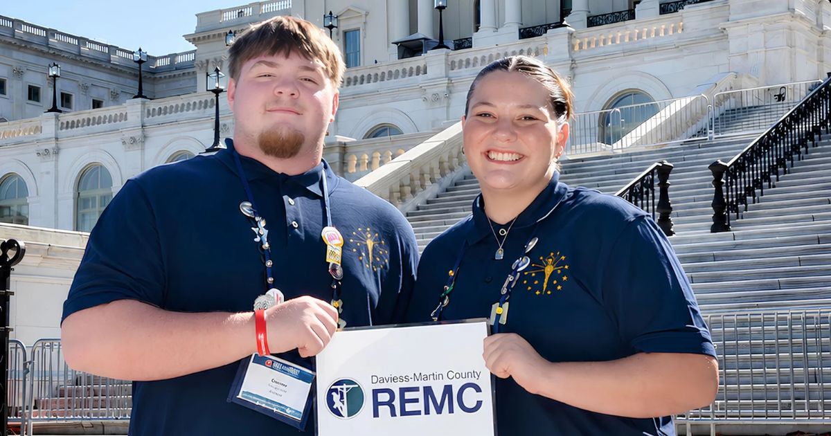 Local Students Experience History and Leadership Through Indiana Youth Tour