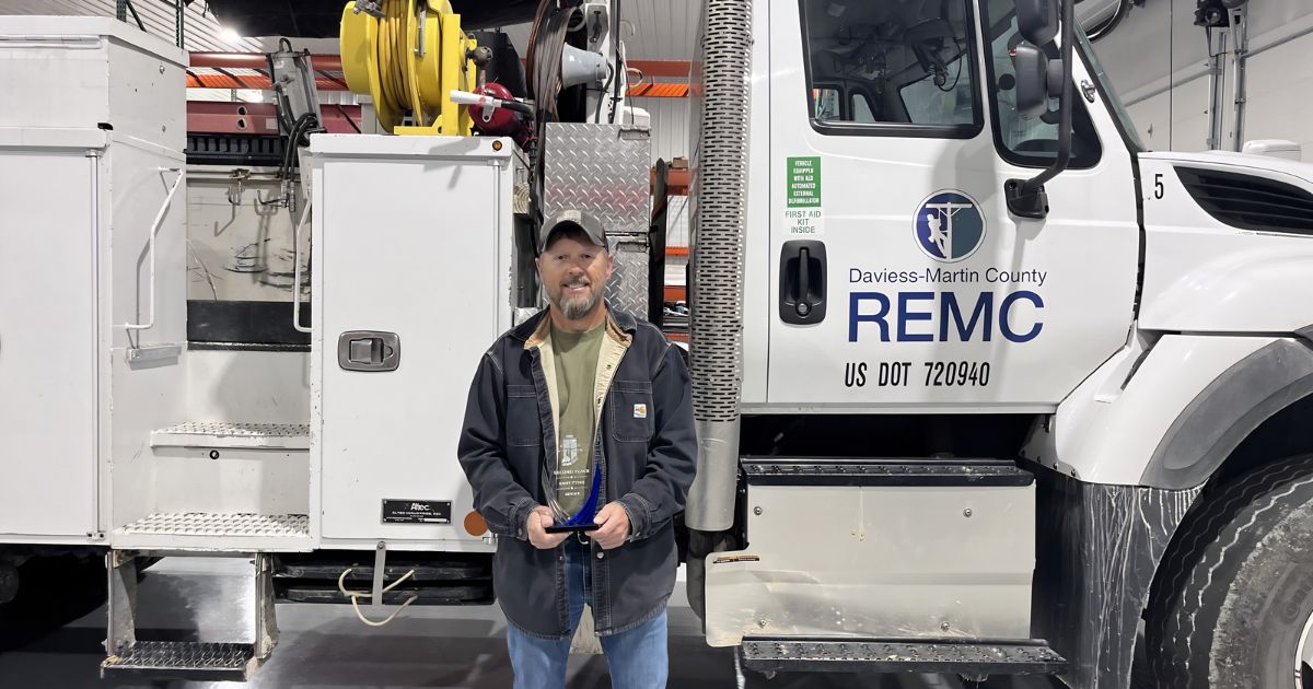 Nathan Albright Recognized for Knot-Tying Skills at 2026 IEC Linemen Rodeo